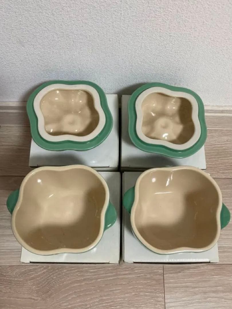 ル•クルーゼミニココットベジタブル　トマト＆ピーマン４個セット