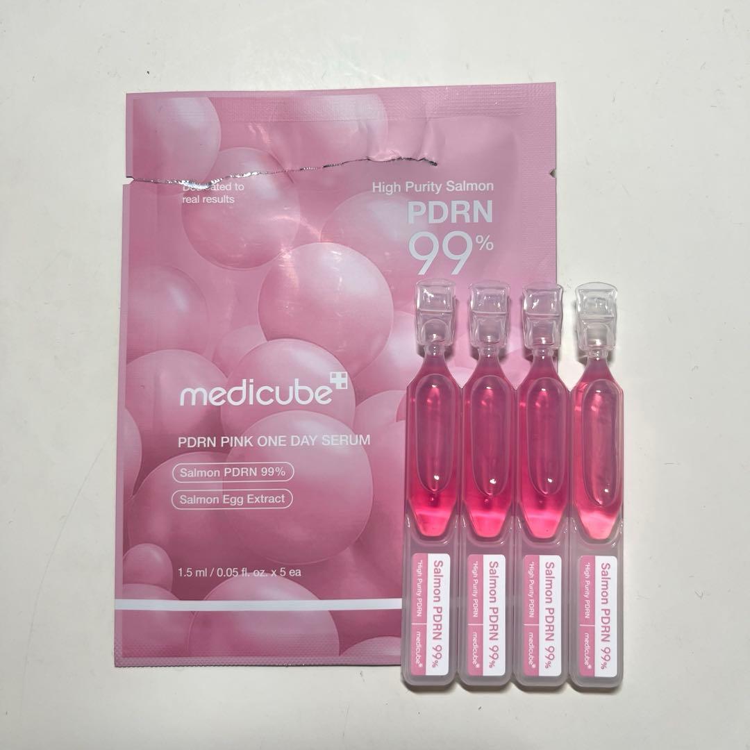 ⚠️期間限定値下げ中⚠️メディキューブ ブースタープロ ミニ ＋美容液3種