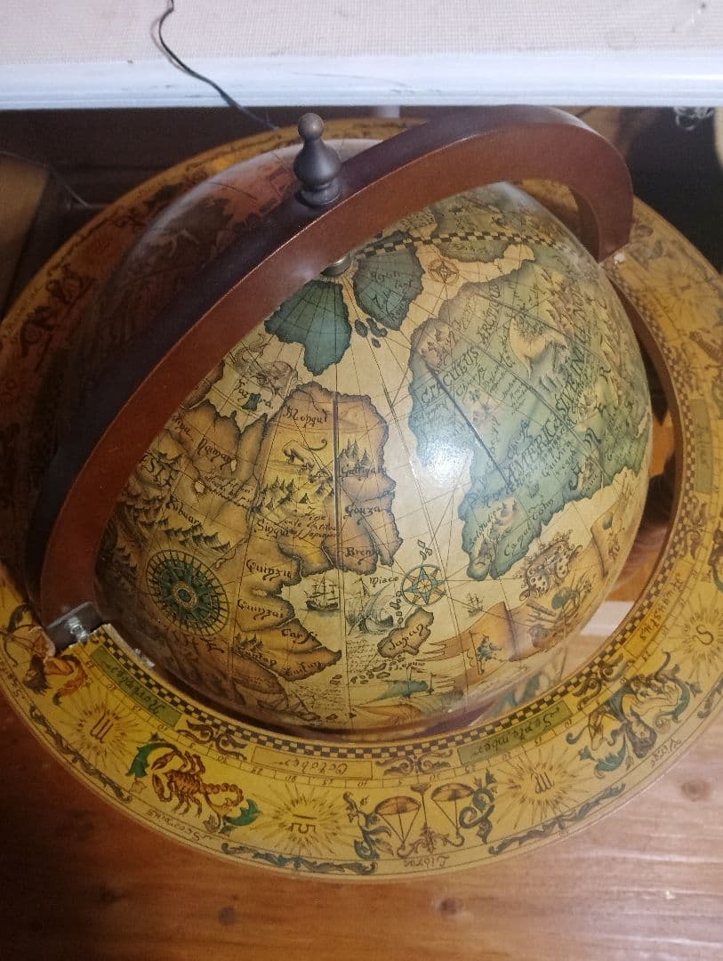 木製古地図風地球儀