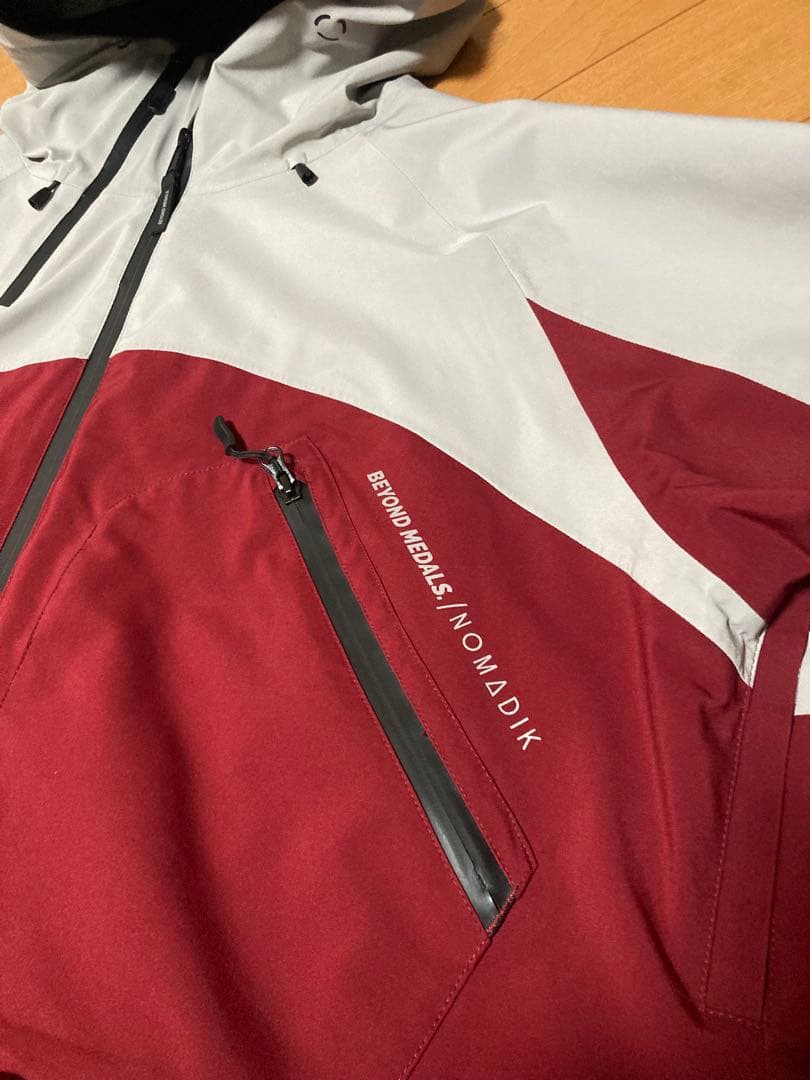 24-25モデル　コラボ上下セットBEYONDMEDALS NOMADIK