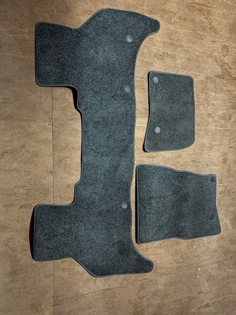 おまけマット付き255/70r18 ランドローバーディフェンダーホイールセット