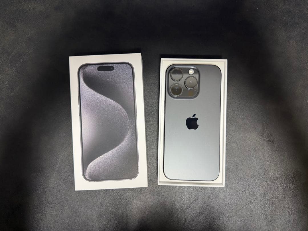 iPhone 15 Pro 256GB SIMフリー ケース・保護フィルム付き