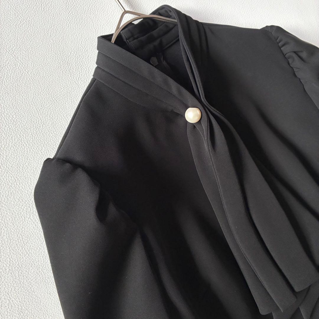 ボーダーズアットバルコニー　パールボウタイ ブラウス　ブラック　36