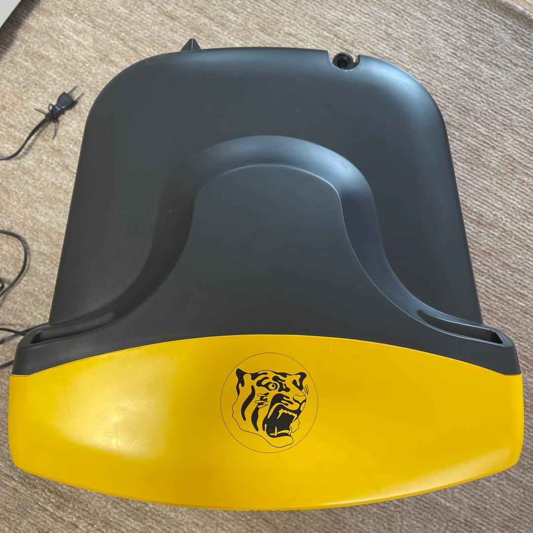 阪神タイガースブラウン管テレビ　14インチ　三菱14C-KT1