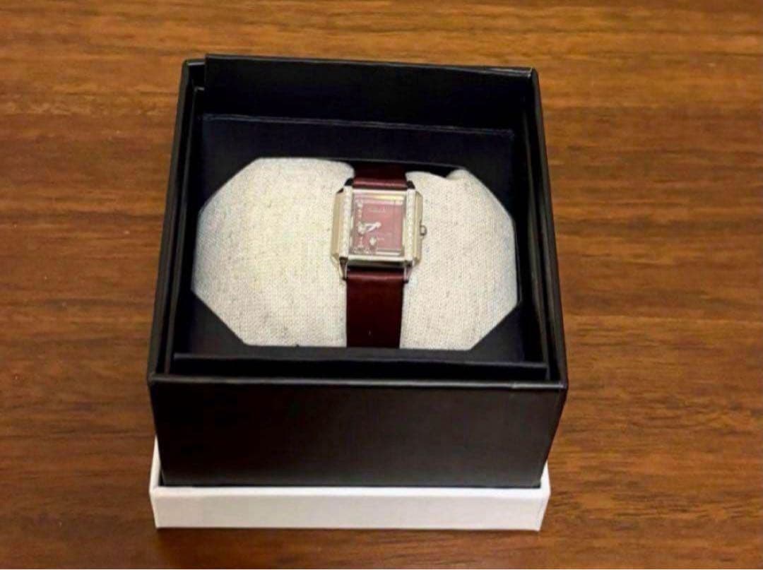 ピンクの猫・【美品】保証書付・シチズンエルEG7061-15W