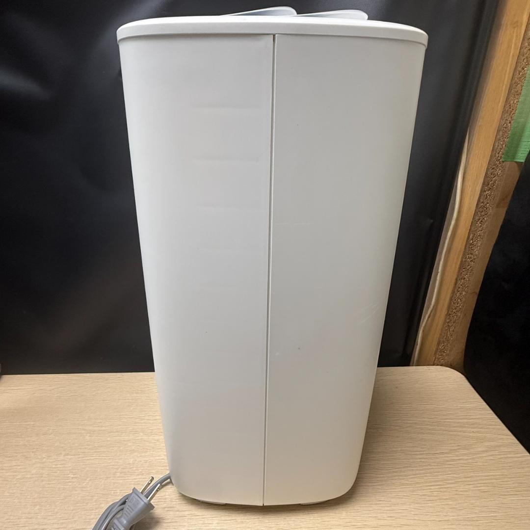 ★SHARP　加熱式加湿器　プラズマクラスター7000　HV-R55