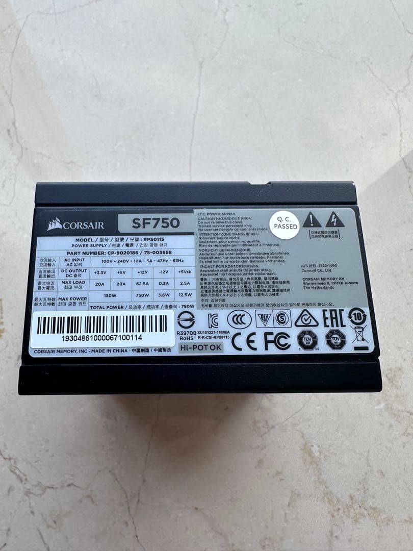 CORSAIR SF750 750W 電源ユニット