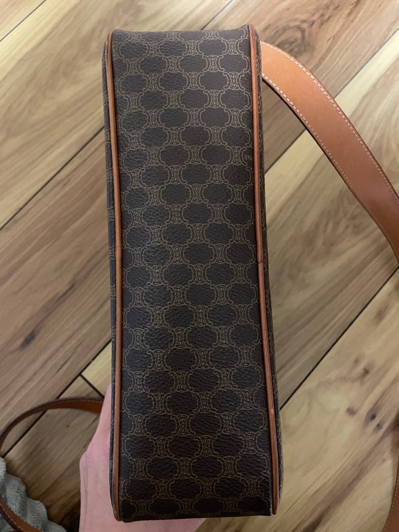 激安。少し難あり。オールドセリーヌ　バッグ