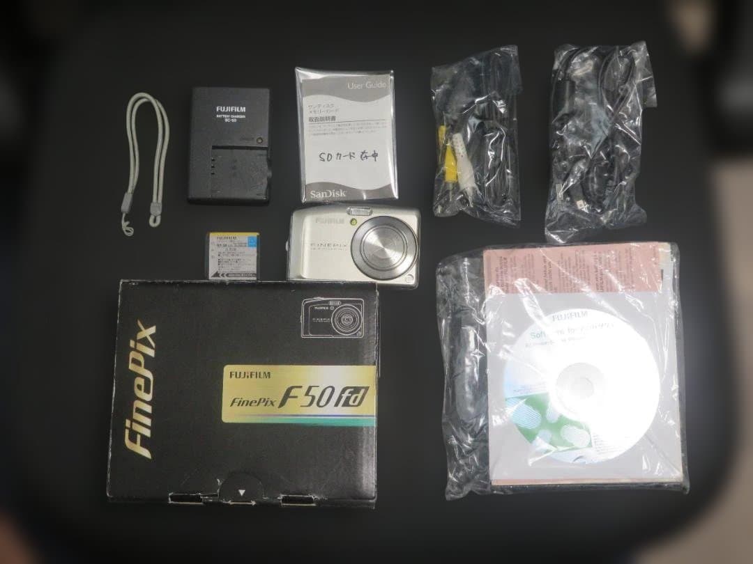 タイムセール価格【（通電確認）ジャンク品】FinePix F50fd