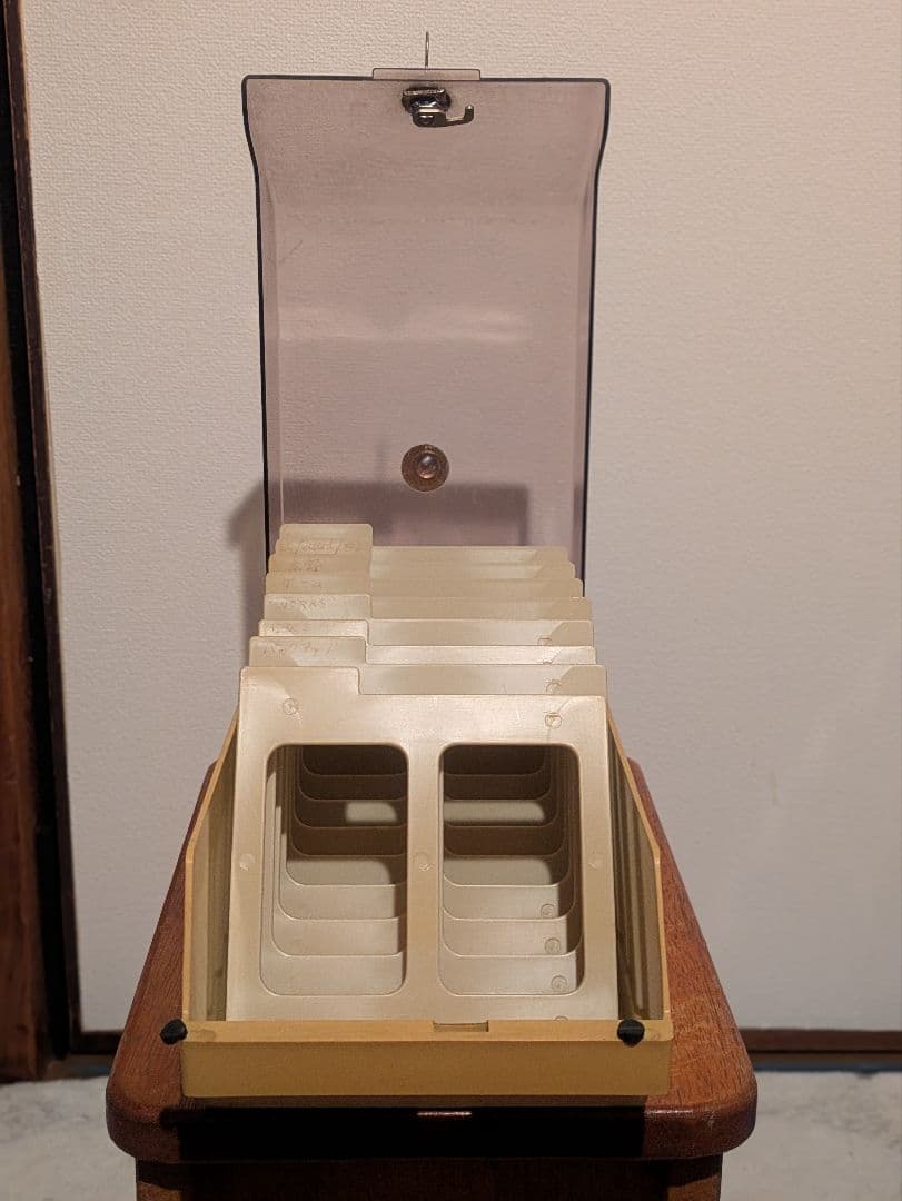 希少鍵付き/フロッピーディスクケース TH-100L/5インチストレージボックス