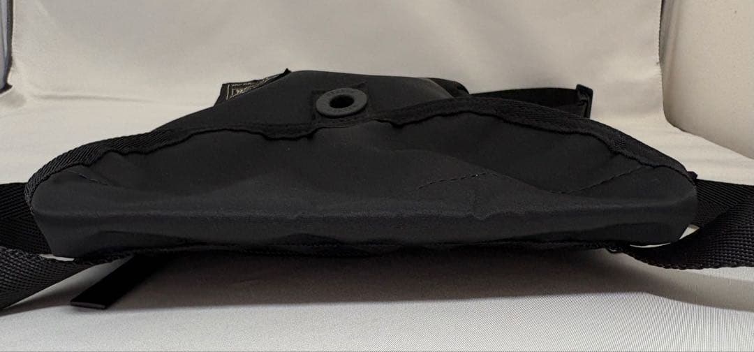 PORTER FRAME（フレーム）」シリーズ ショルダーバッグ