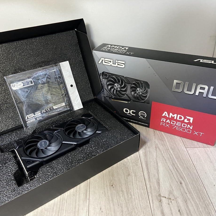 【AJ】ASUS DUAL-RX7600XT-O16G AMD ビデオカード