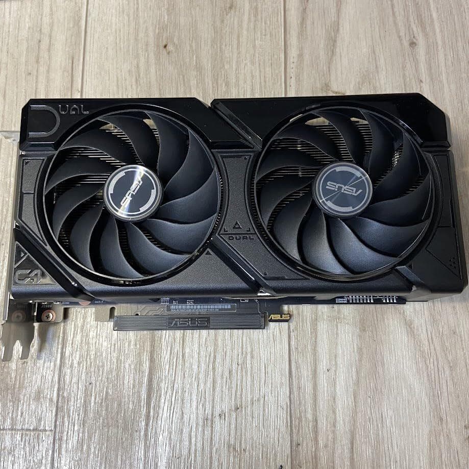 【AJ】ASUS DUAL-RX7600XT-O16G AMD ビデオカード