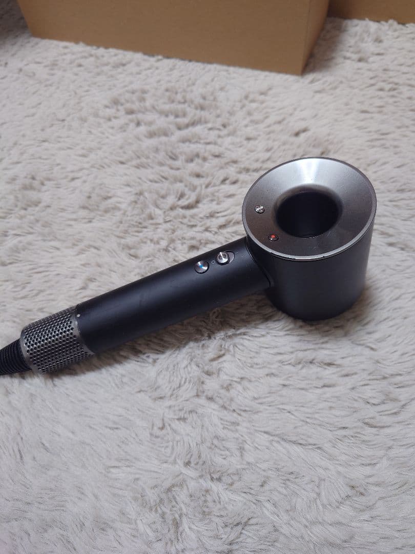 Dyson ヘアドライヤー P3V-JP-PMJ3192A