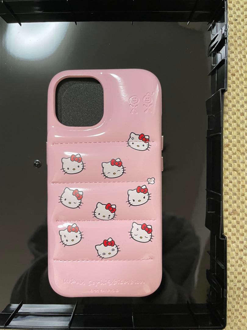 Urban Sophistication×HelloKitty iPhone17