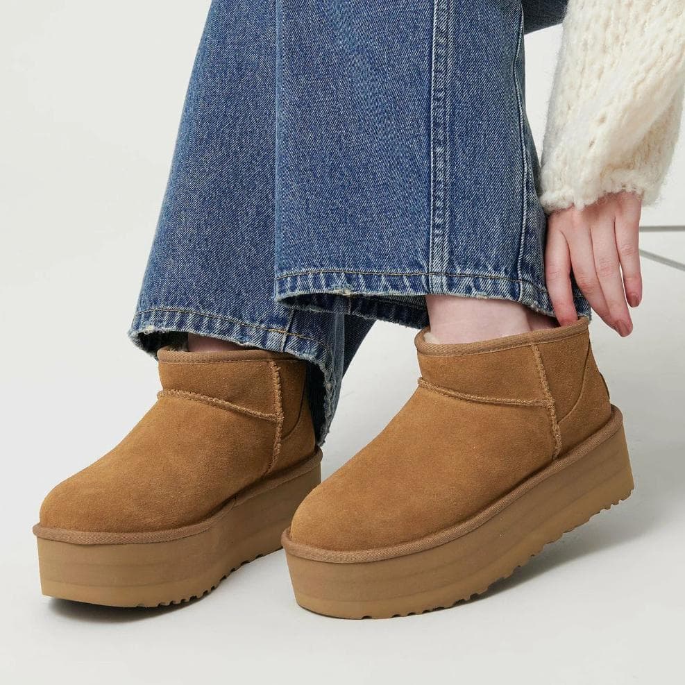 靴 UGG W CLASSIC ULTRA MINI PLATFORM 25cm