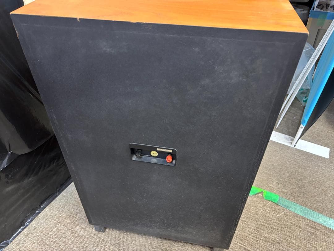 【ジャンク品】Tannoy フロアスタンディングスピーカー 現状お渡し 1ヶ ①