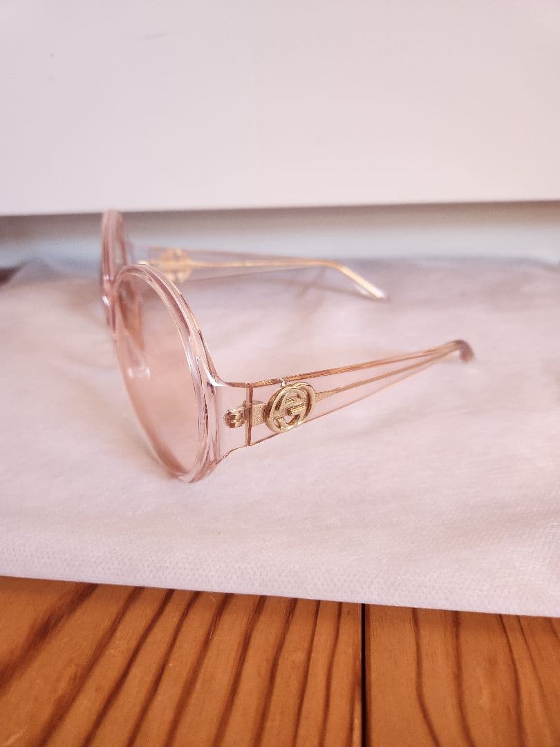 Gucci クリアピンク ラウンドサングラス