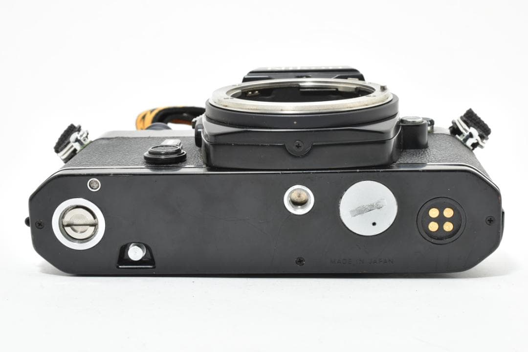 ★各部モルト張り替え済・美品★ ニコン Nikon FE ボディ #21304