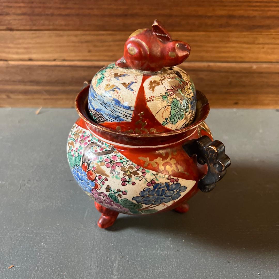 古九谷焼　ウサギ型 蓋付き香炉