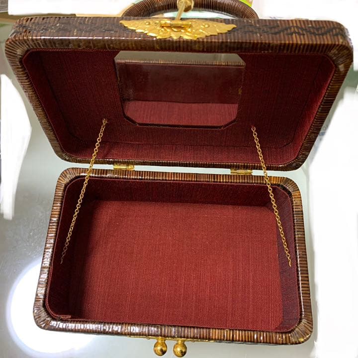 ヤンリパオ　籠バッグ