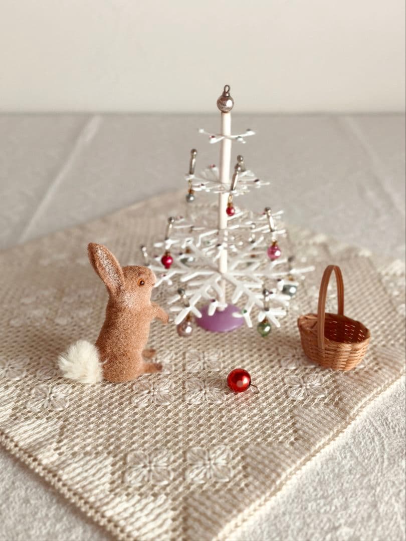 【Jack Louさま】tree ✵ アンティークガラスビーズの ホワイトツリー