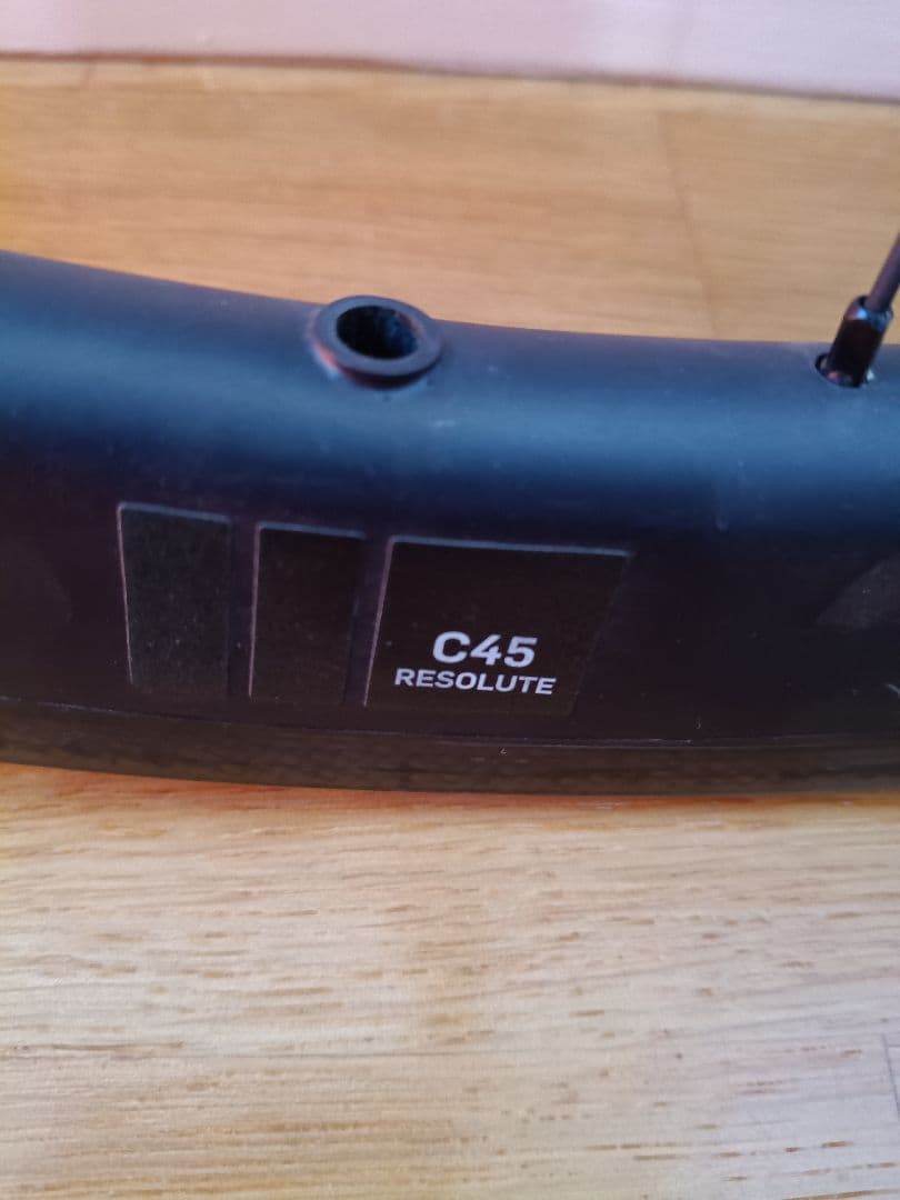 TOKEN トーケンRESOLUTE C45 カーボンリアホイール リアのみ