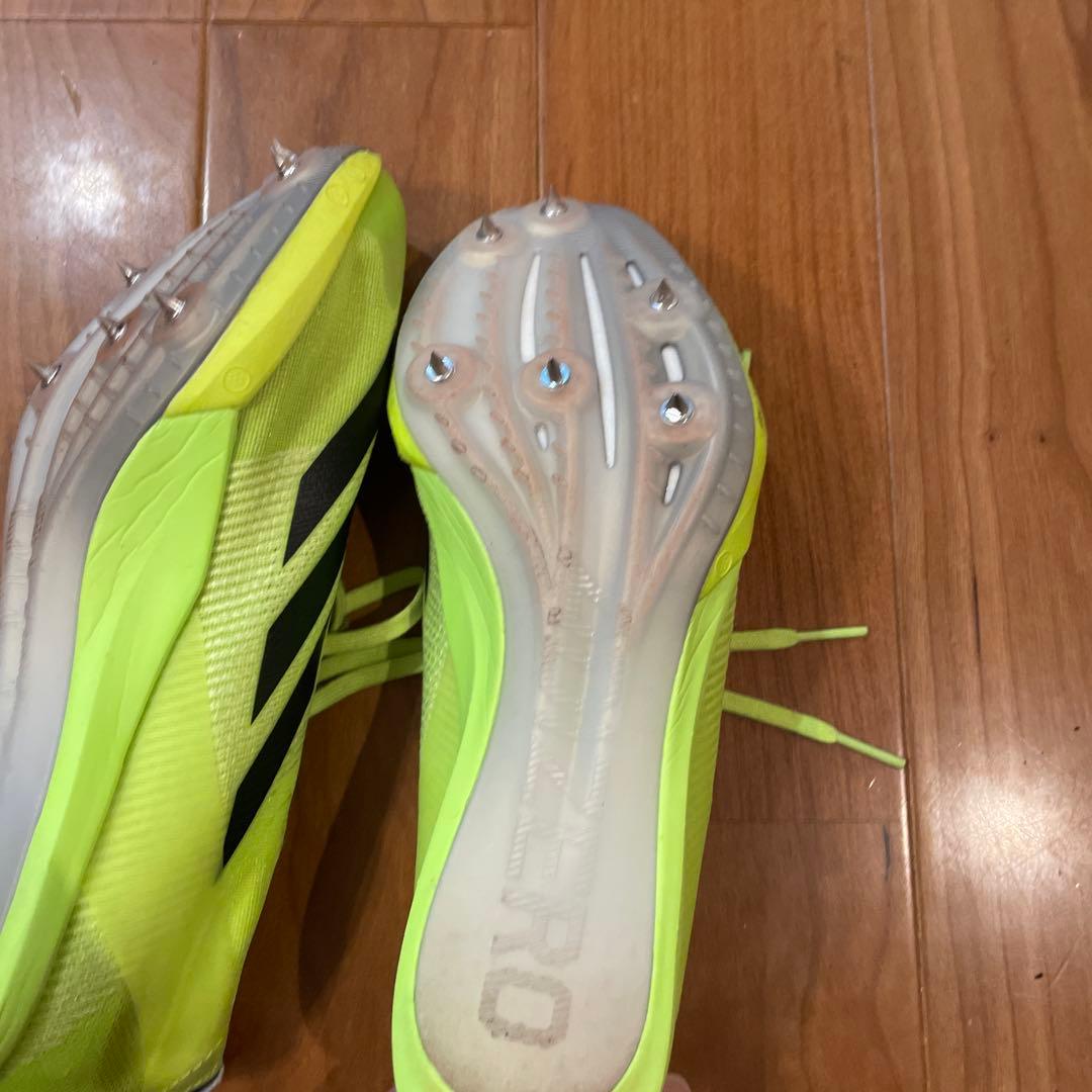 アディダス　アディゼロフィネス24.0