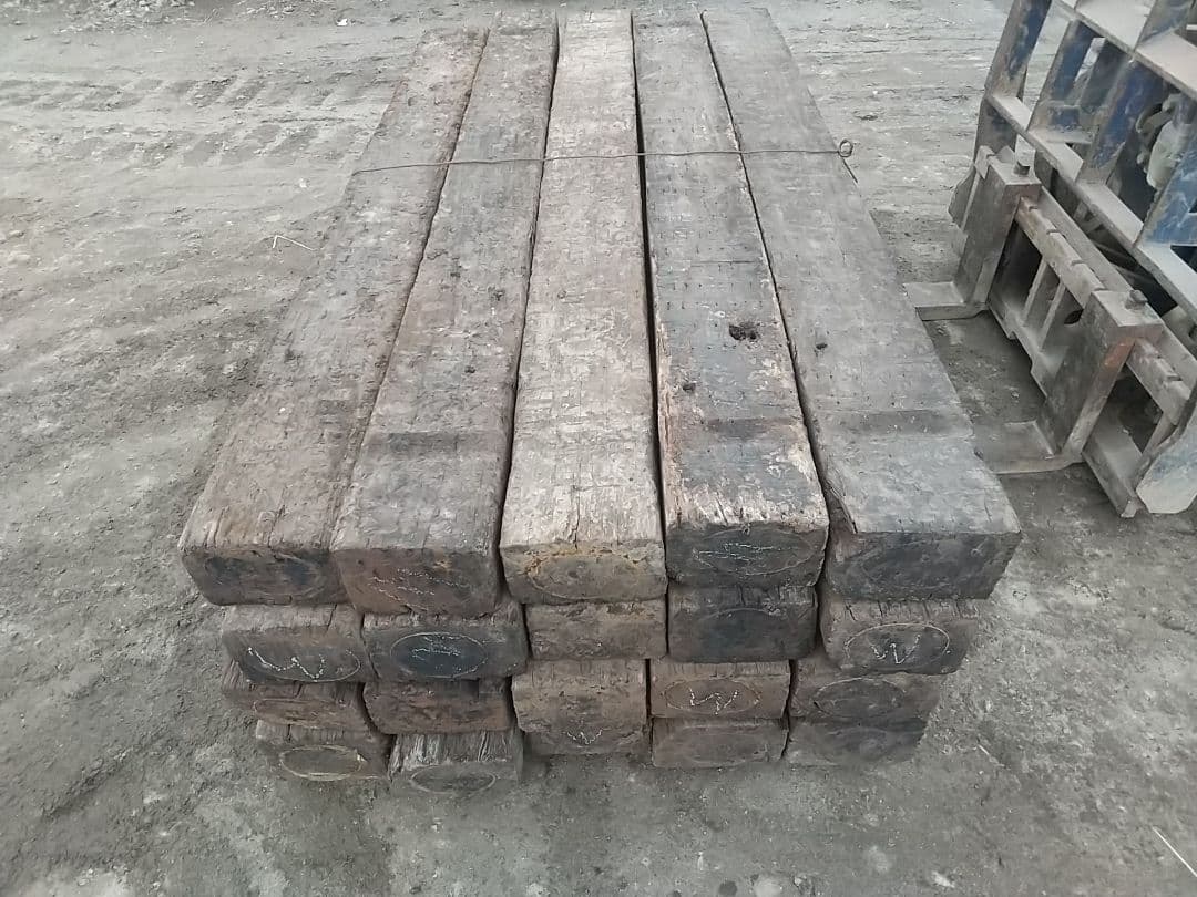 10本組 枕木 3級品 長さ約210cm 送料別 ガーデニング 花壇 庭づくり