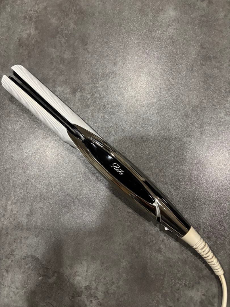 【⭐️箱不要¥500割引】MTG リファ　ReFaストレートヘアアイロン①