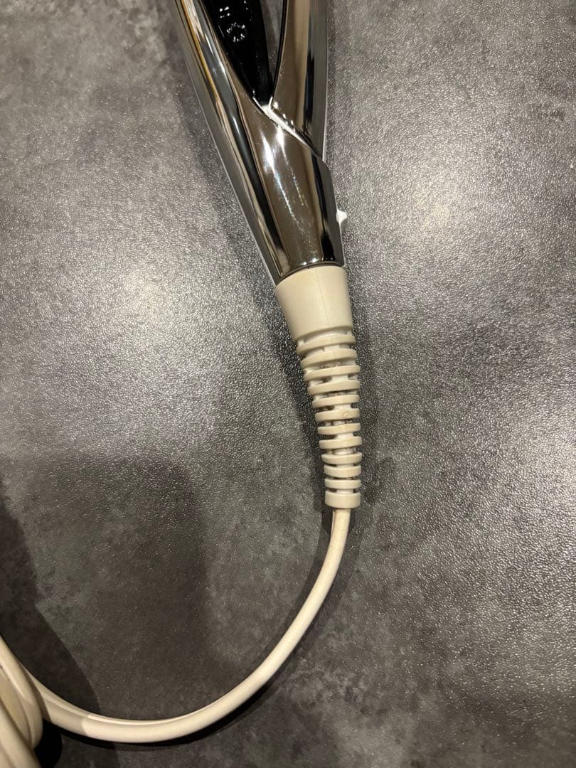 【⭐️箱不要¥500割引】MTG リファ　ReFaストレートヘアアイロン①