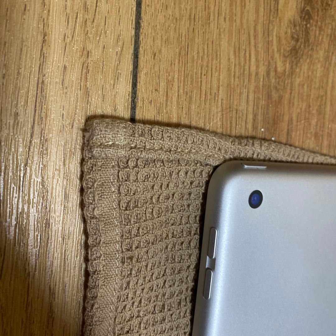 Apple iPad シルバー 本体 第9世代