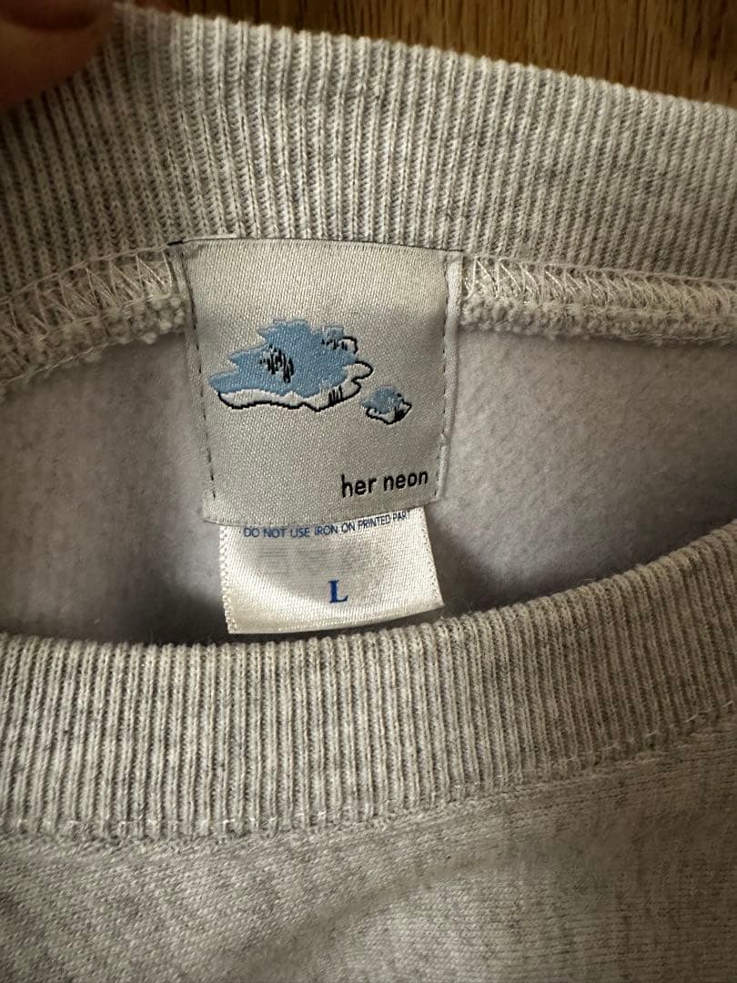 her neon グレー スウェット L