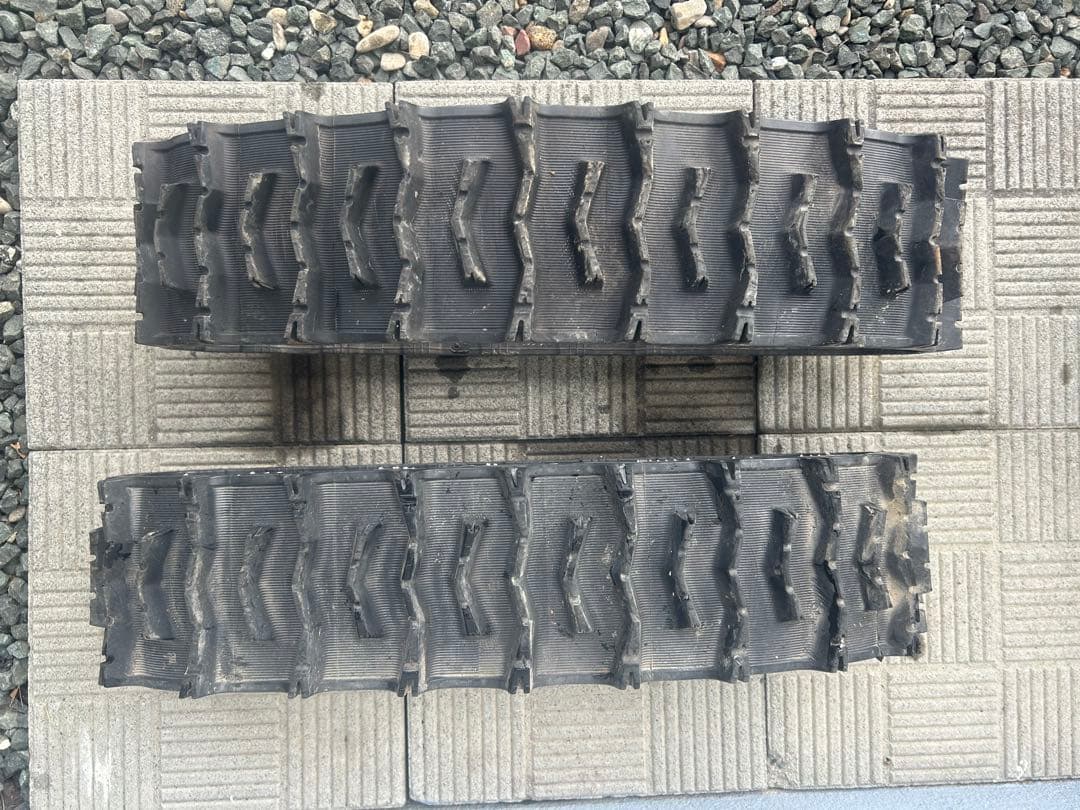 除雪機クローラ　13-63X20