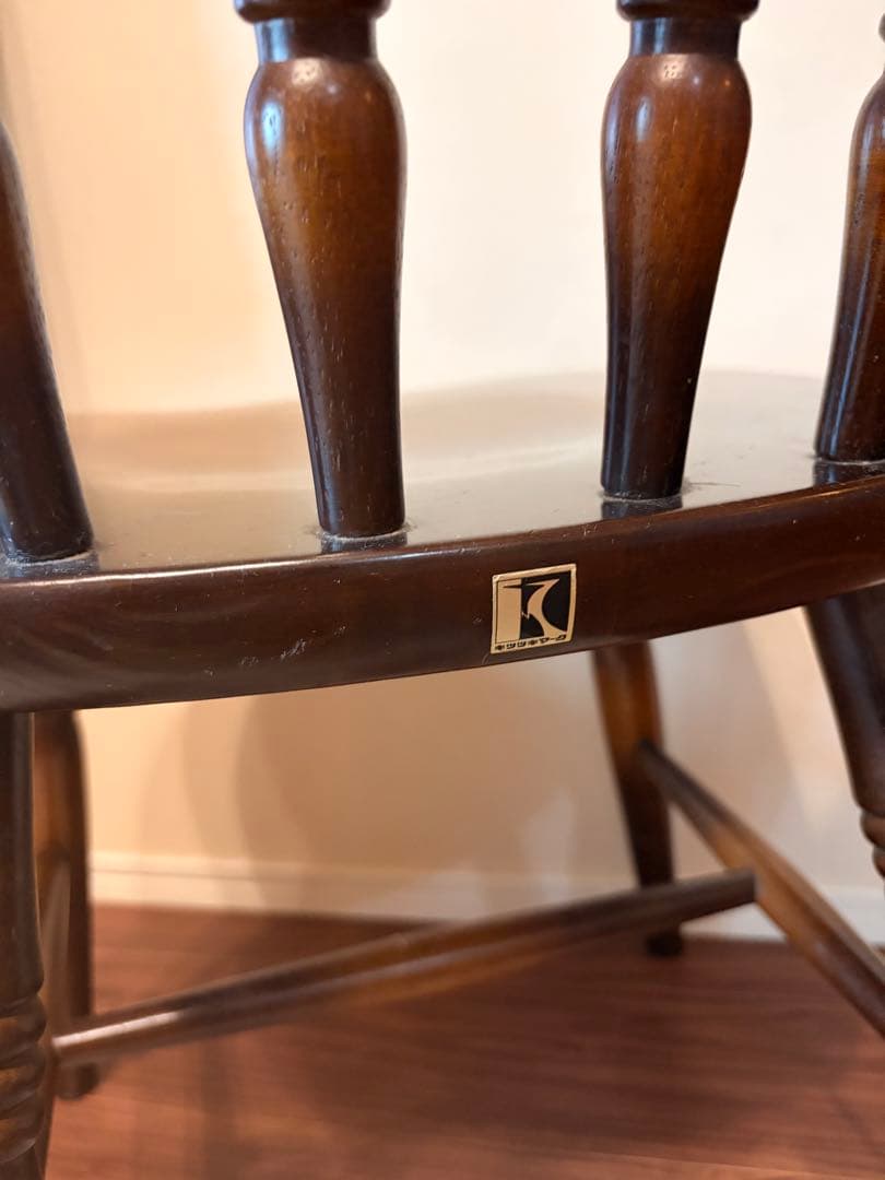 お値下げ！飛騨産業♡キツツキマーク♡昭和レトロダイニングチェア スピンドルバック