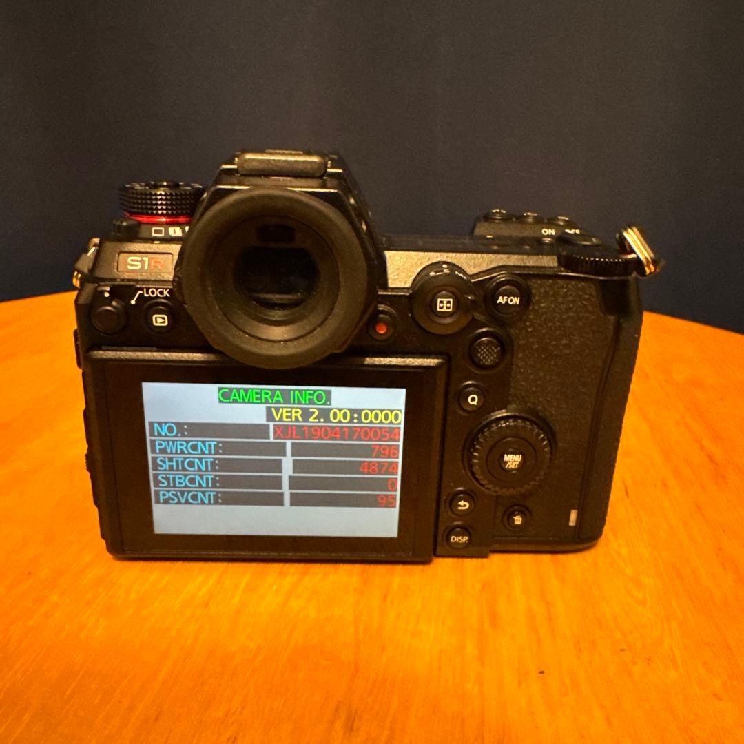 LUMIX S1R ルミックス　フルサイズ　極美品