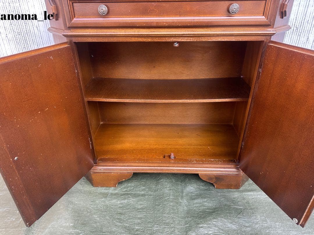 5010【サイドボード】イタリア　木製　象嵌細工　収納棚　飾り台　ヴィンテージ◎