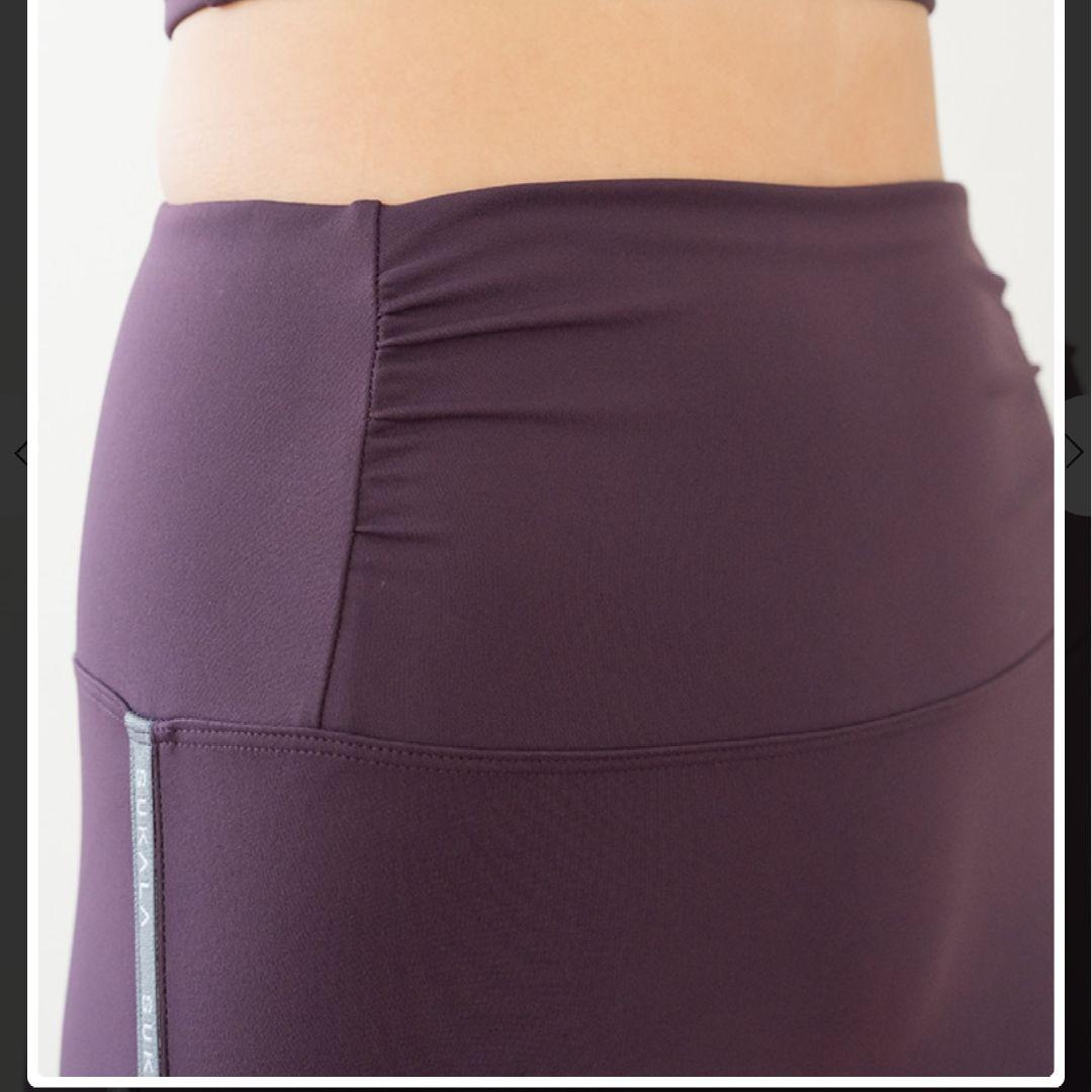 SUKALA サイドロゴギャザーレギンス