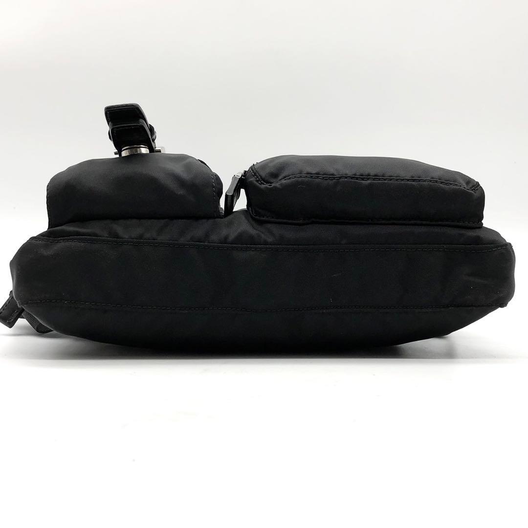 ✨極美品・ギャランティ付✨プラダ ウエストバッグ 三角ロゴ ナイロン レザー 黒