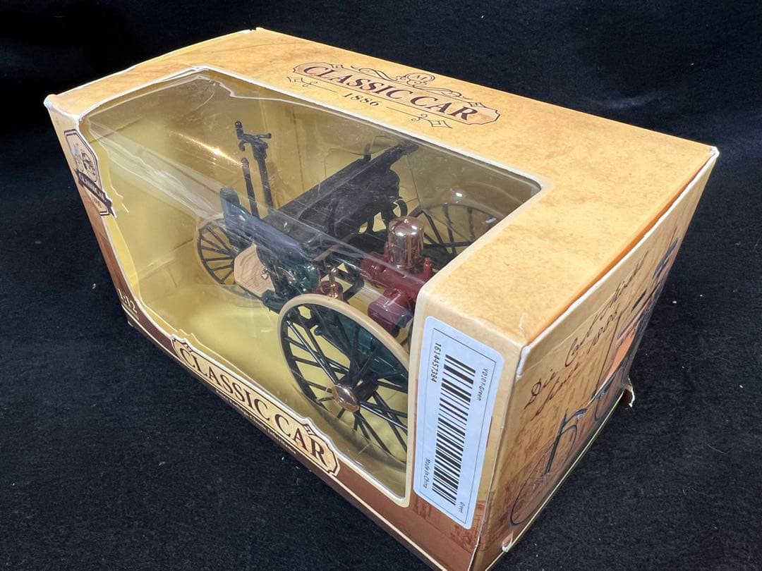 1866年 クラシックカー 1:12スケールモデル