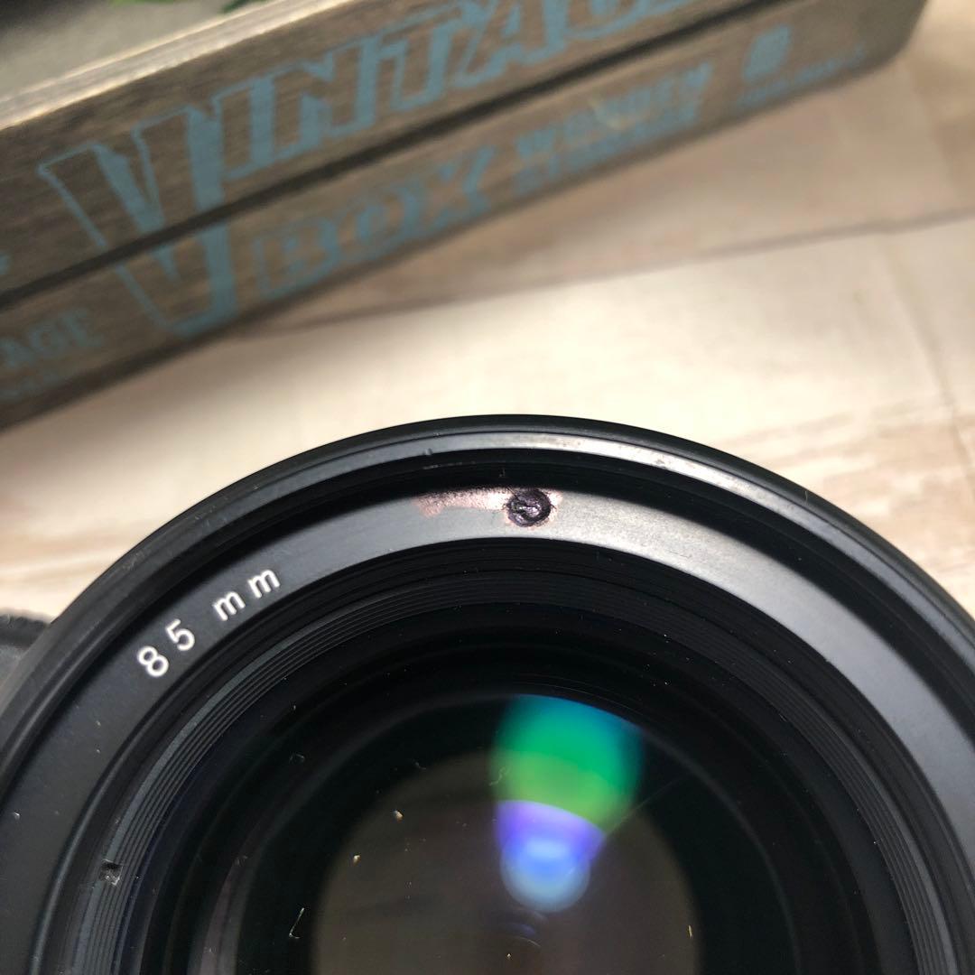 Nikon NIKKOR 85mm F1.8 単焦点レンズ