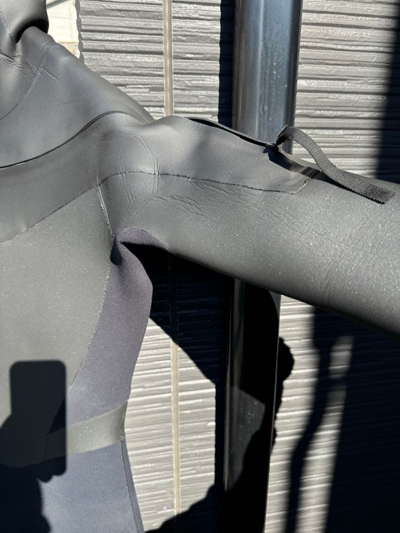 5x3 セミドライ　ウエットスーツ　エアフレーム