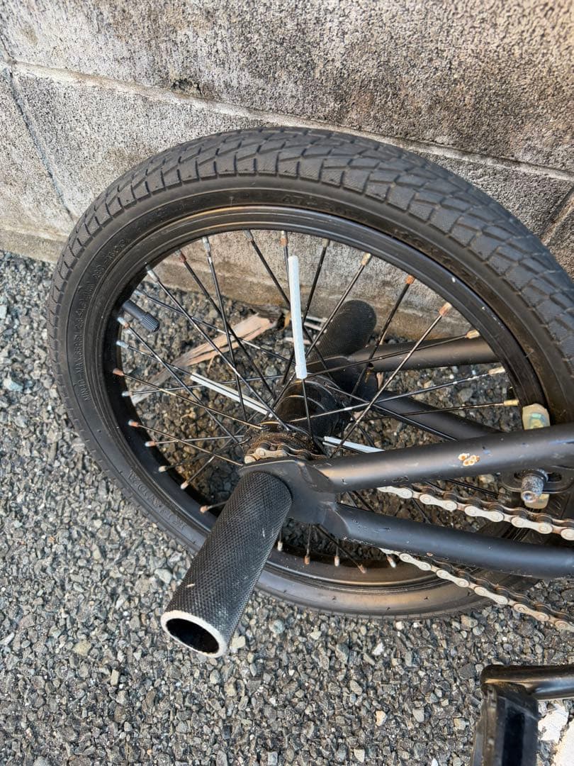 土日祝直接引き取りのみ　ARES BIKES STN BMX バイク