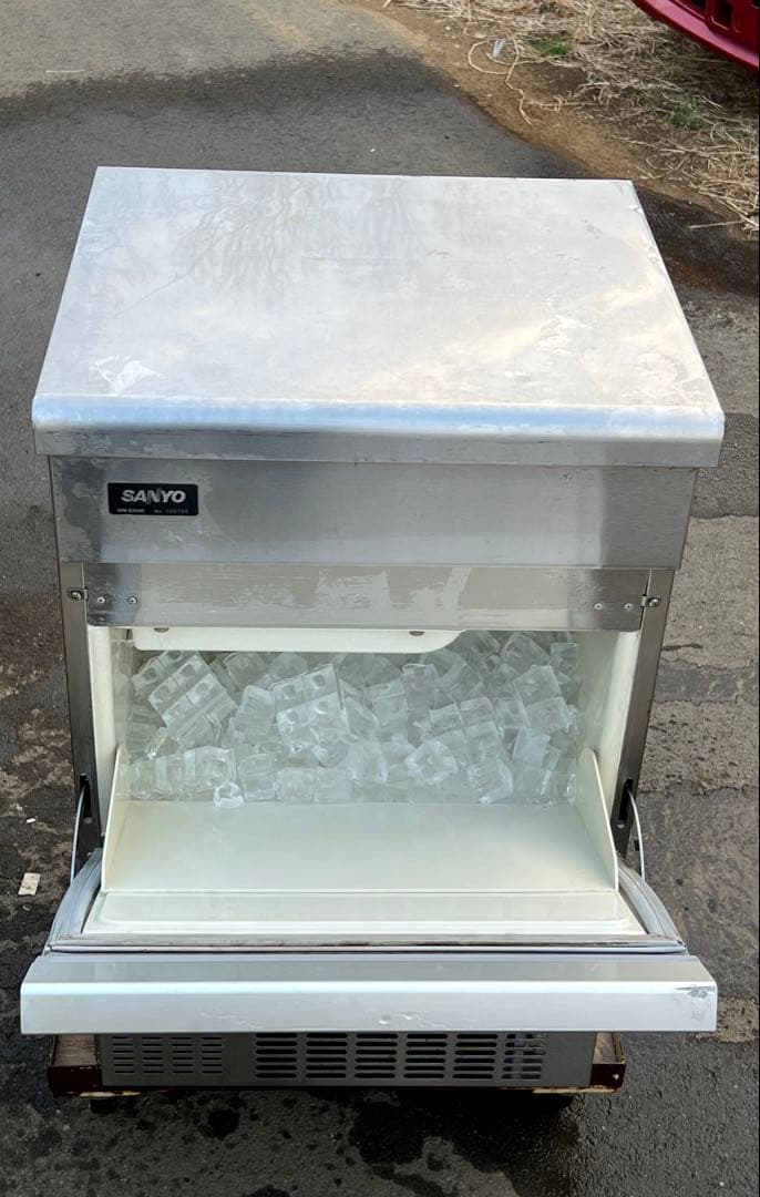 うらちゃん 　全自動製氷機SIM-S3500