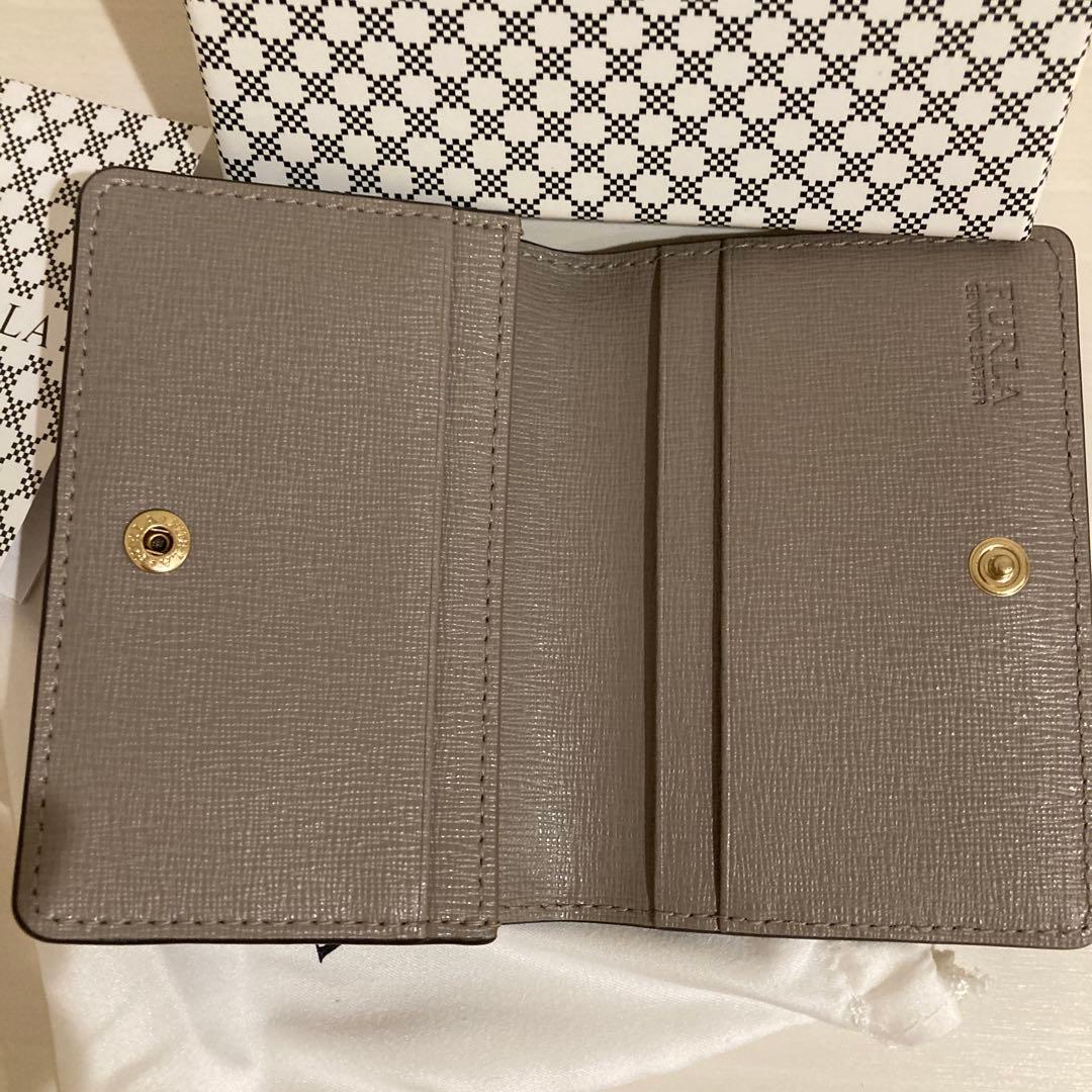 【新品タグ付】FURLA グレー ジュ カードケース