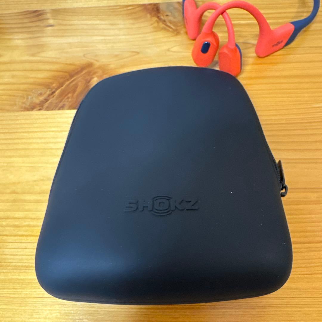 【ショックス Shokz】OpenSwim Pro 骨伝導イヤホン（レッド）