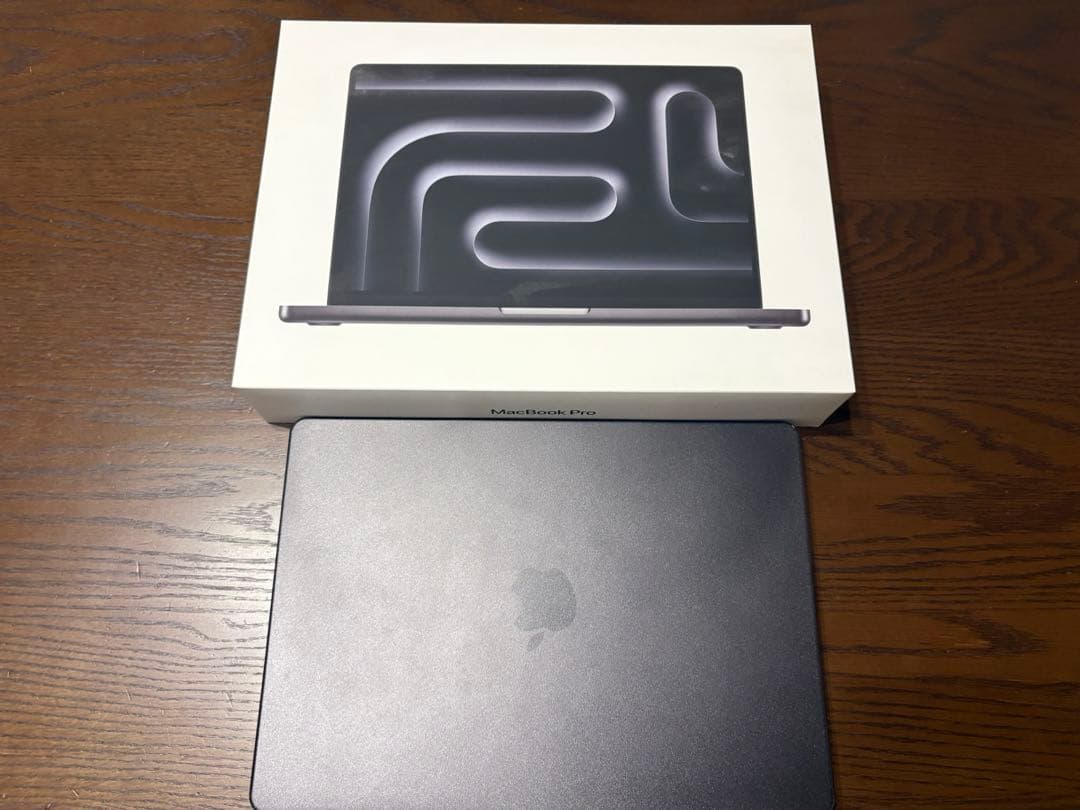 MacBook本体 Apple MacBook pro M4PRO