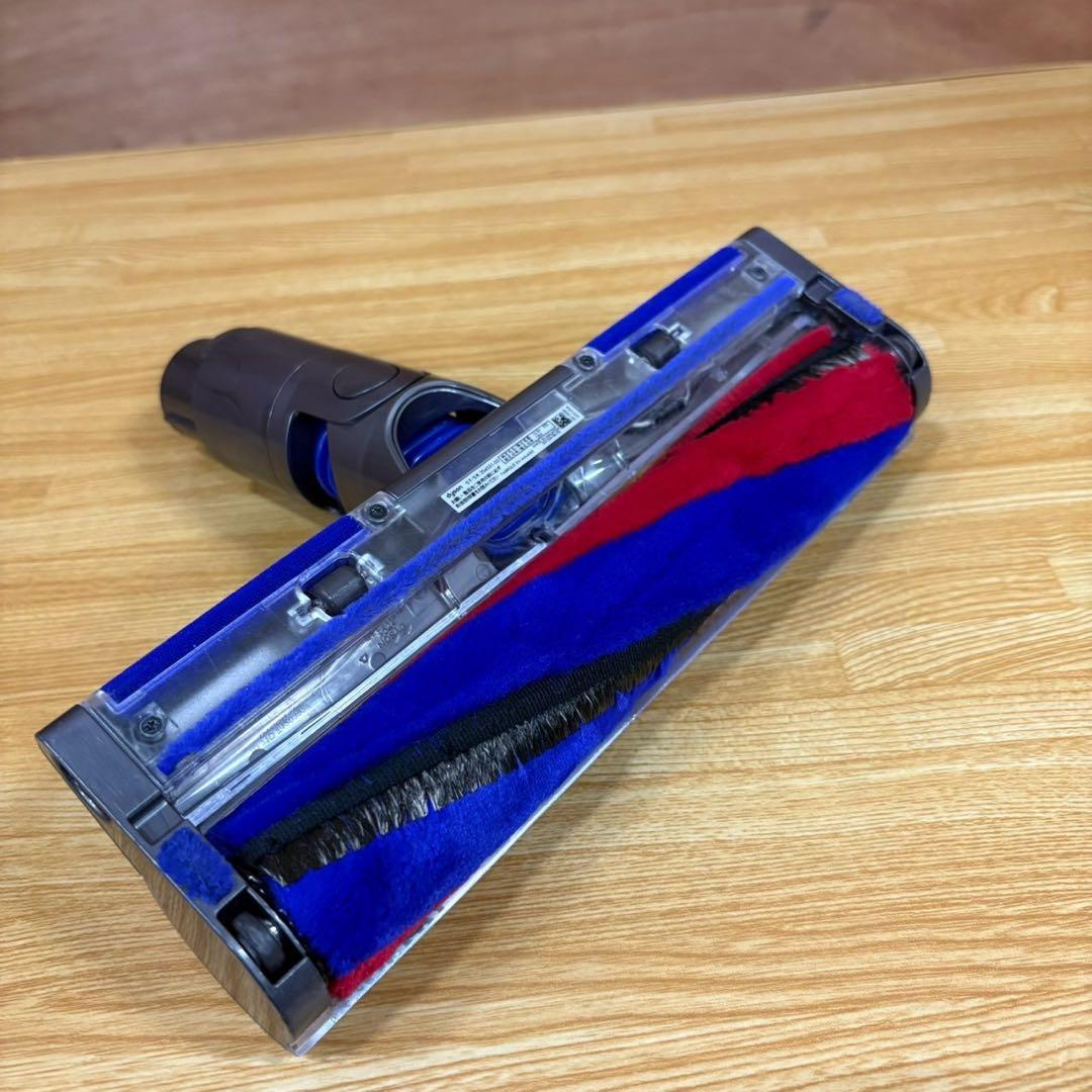 一都三県限定　配送無料　掃除機　Dyson ダイソン　SV18 FF ENT