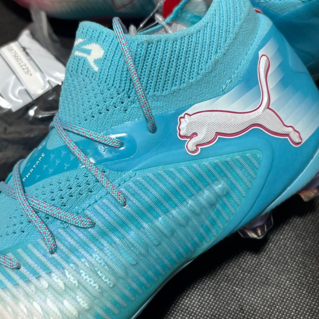 プーマ サッカースパイク フューチャー 8 アルティメット リチャージ 27cm