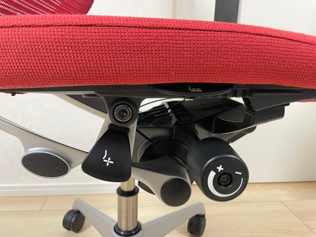 直取引価格　❗️オカムラ Baron バロンチェア レッド